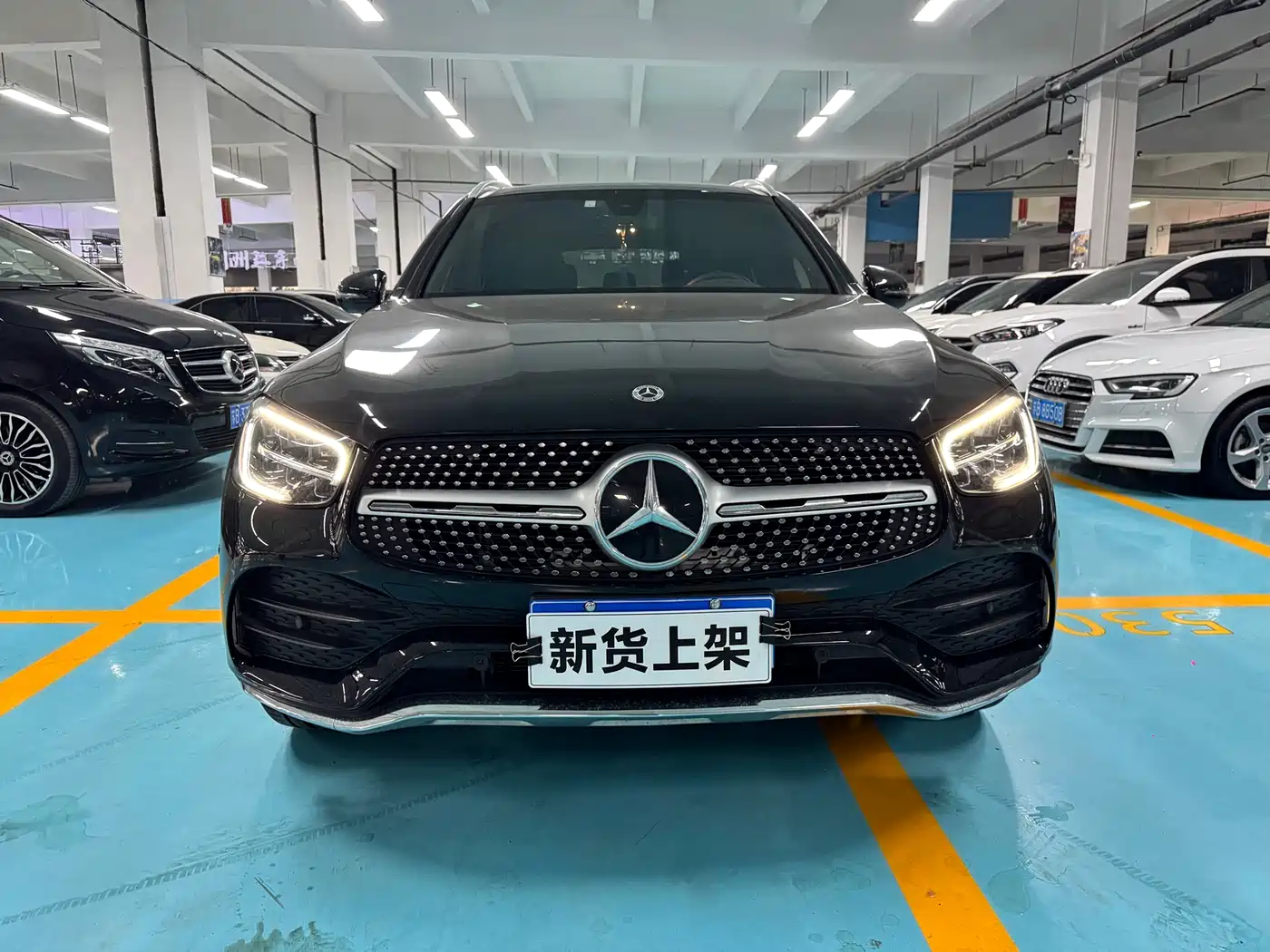 MERCEDES-BENZ GLC