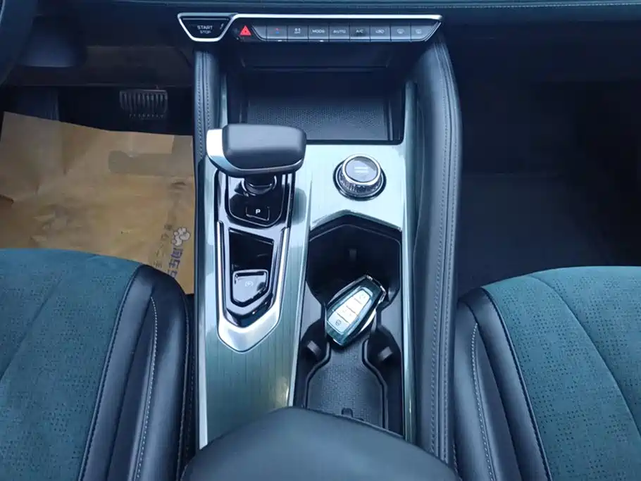 GEELY AUTOMOBILE XINGYUE L