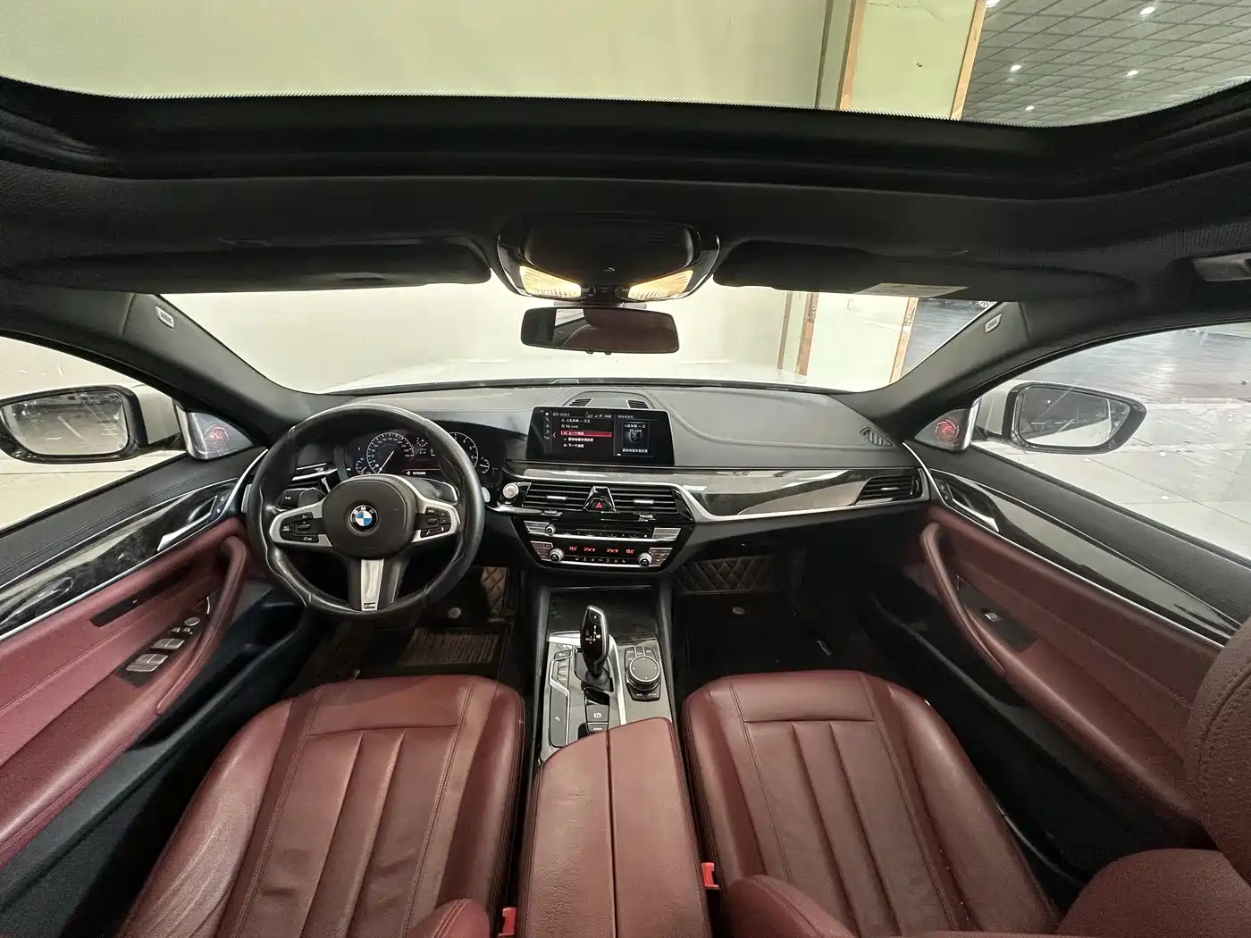 BMW 5 Series 2019 Facelift 530Li Leading M Sport Package фото 8