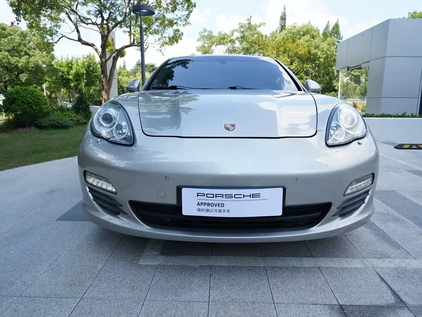 Porsche Panamera 2010 Model Panamera S 4.8L фото 2