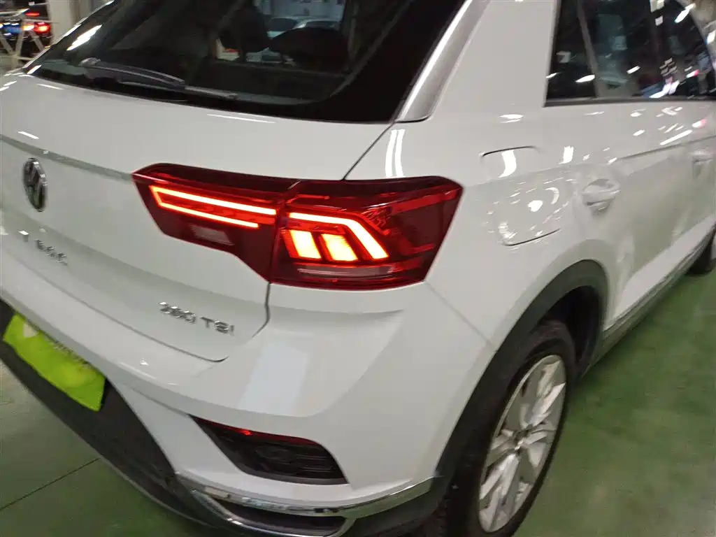 Volkswagen T-ROC 2022 280TSI DSG 2WD Elite PLUS фото 24