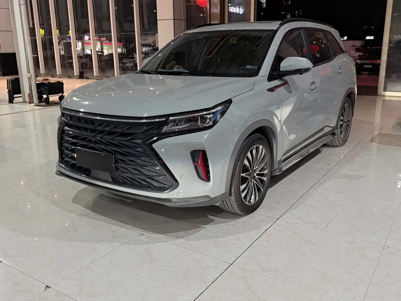 Dongfeng Fengguang 580 2022 1.5T Auto Luxury Enjoyment Model