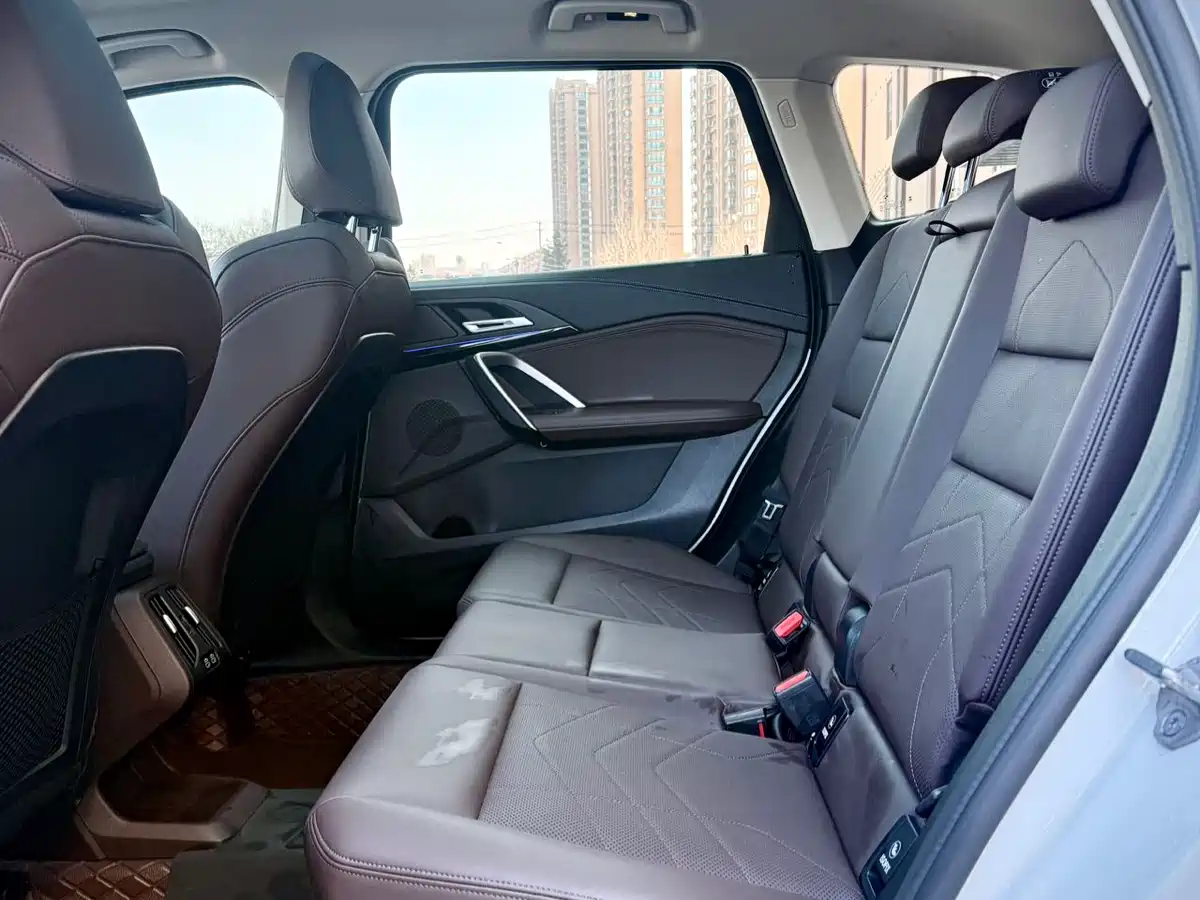 BMW X1 2023 sDrive20Li X Design Package фото 11
