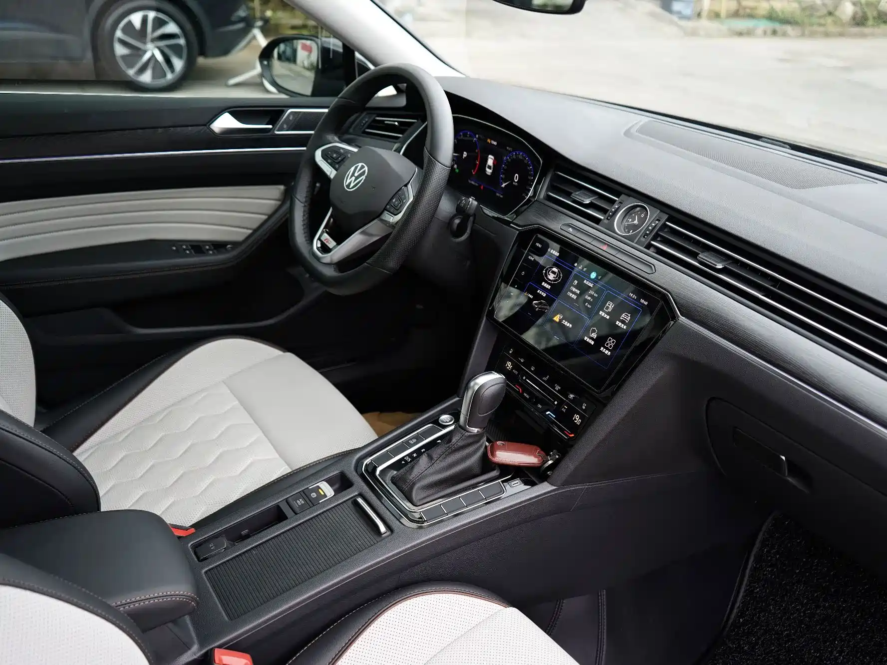 Photo 15 - Volkswagen Magotan