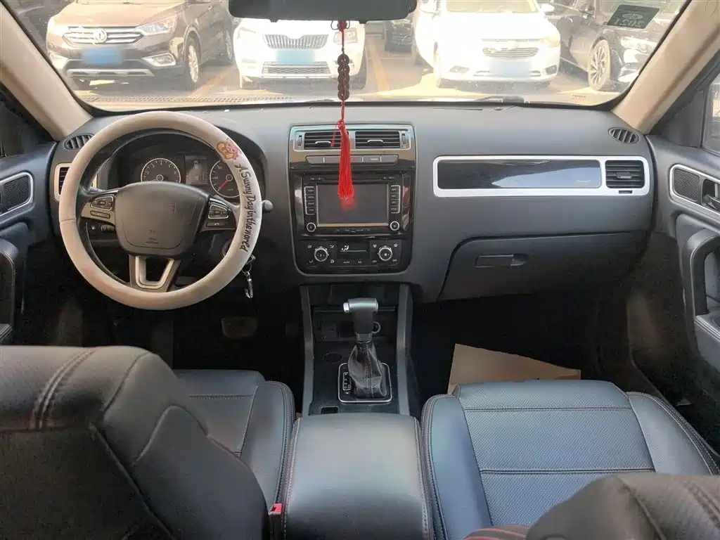 Yema Auto Yema T70 2019 2016 1.8T CVT Elegance