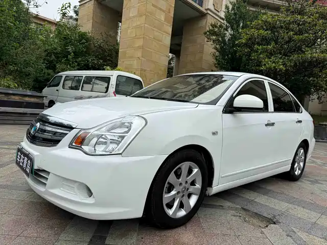  Dongfeng Junfeng E11K 2019 Standard Edition