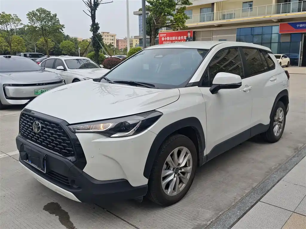 Toyota Corolla Cross 2024 2023 2.0L Pioneer Edition