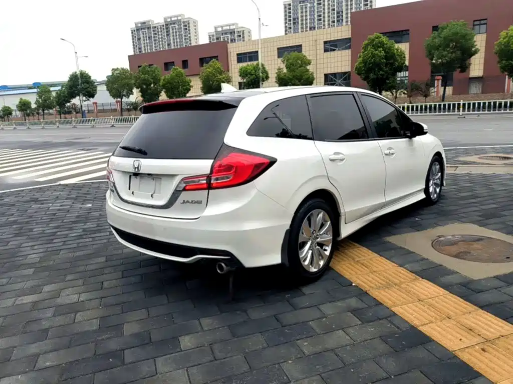 صورة 7 - Honda Jade