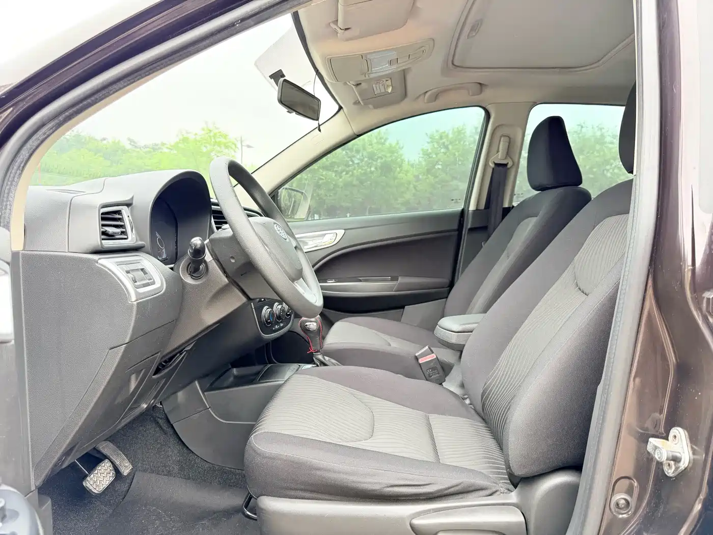FAW Junpai D60 2015 2015 1.8L Auto Premium