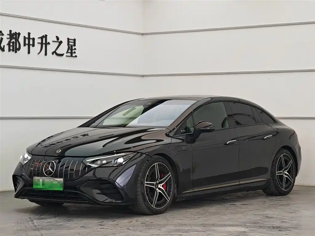 MERCEDES-BENZ EQE AMG