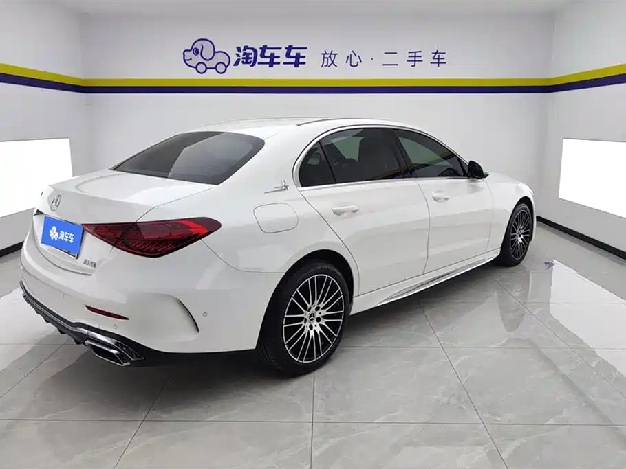 Mercedes-Benz C-Class 2023 Facelift C 200 L Sport Edition фото 3