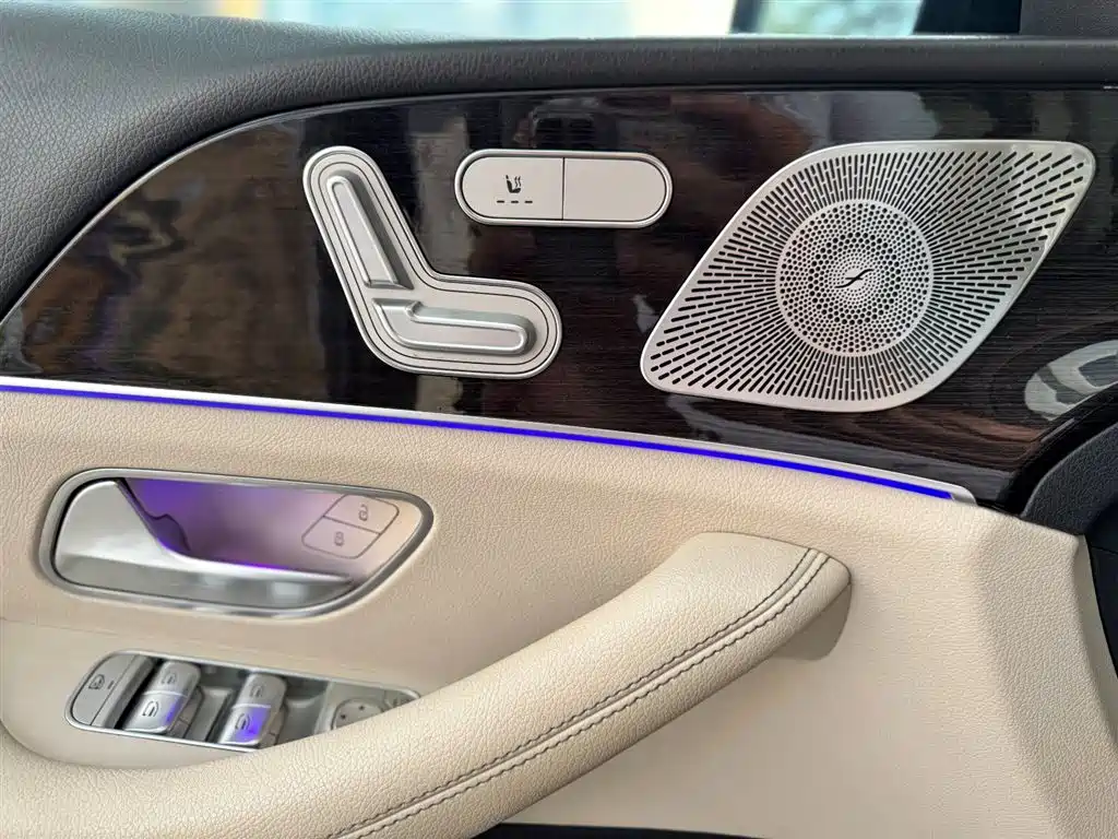 Mercedes-Benz GLE 2020 GLE 350 4MATIC Fashion фото 15