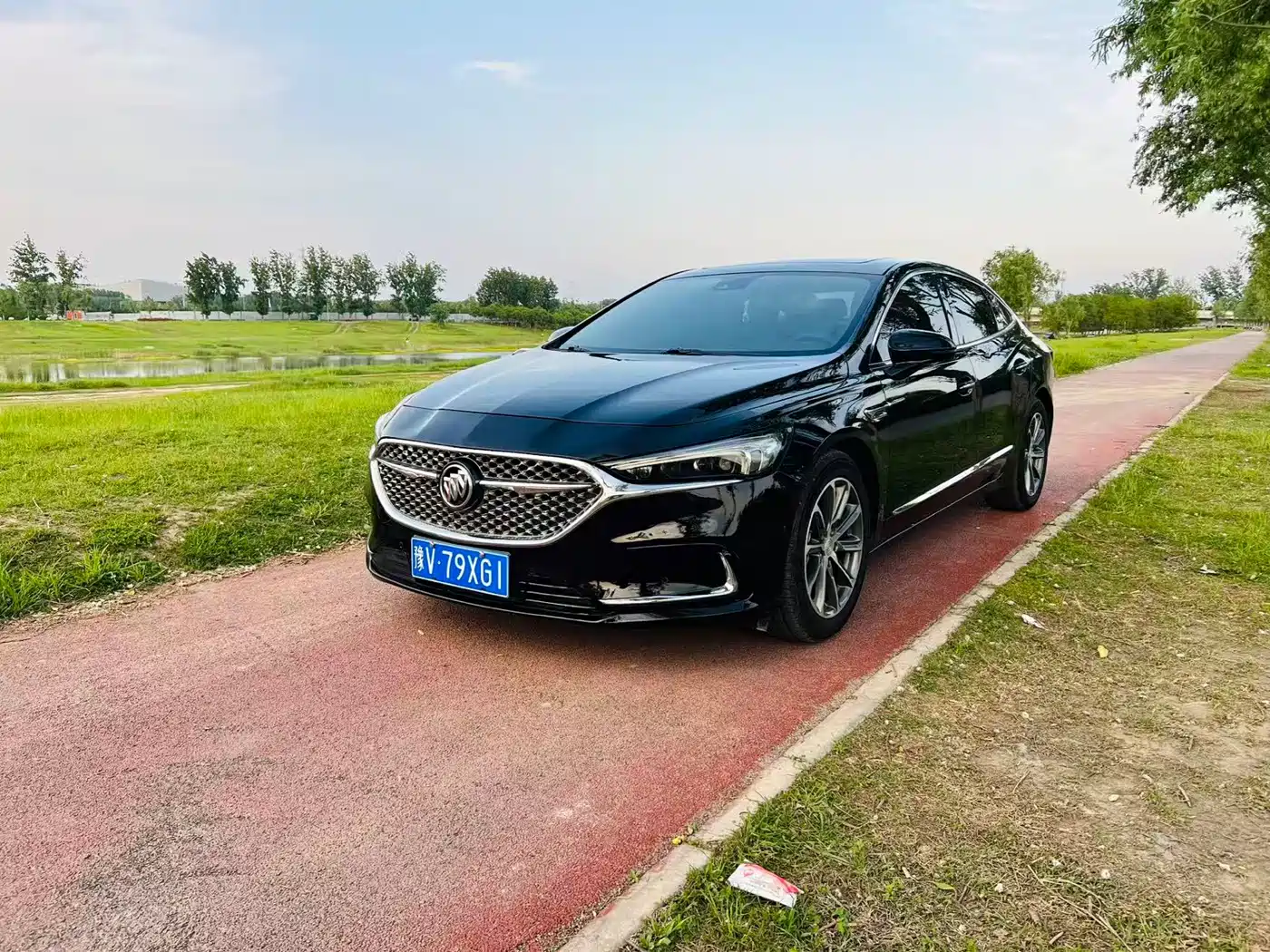 BUICK LACROSSE