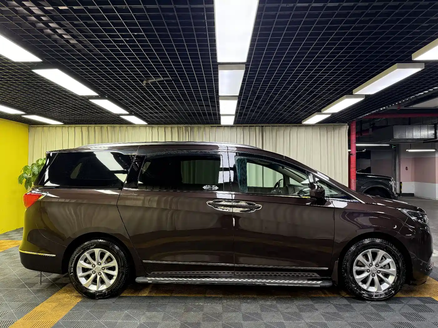 Buick GL8 2017 ES 28T Premium China V фото 10