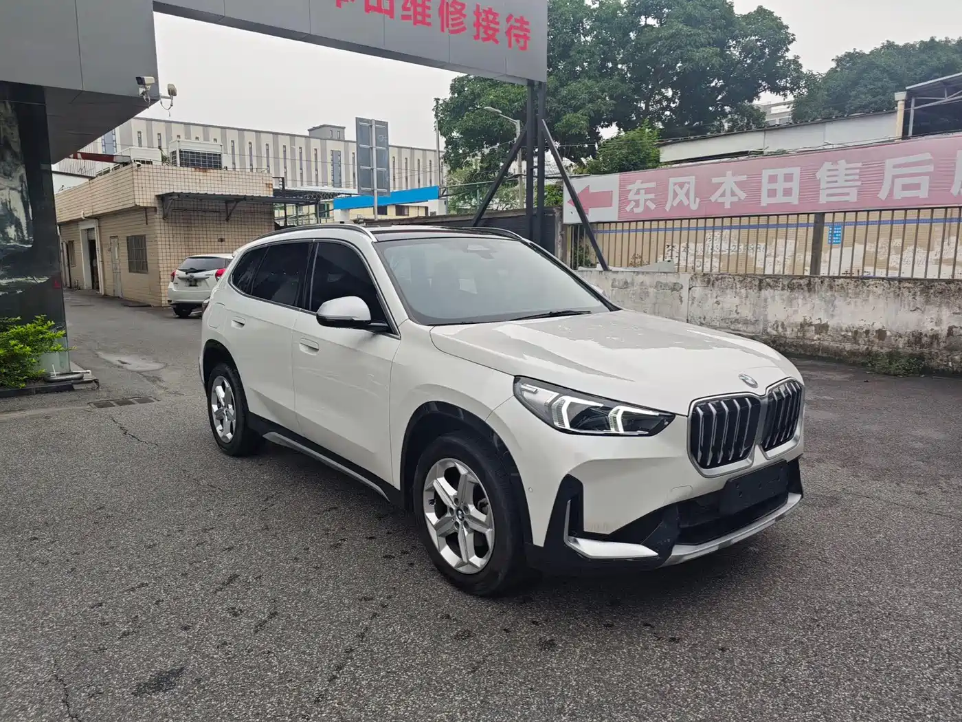 BMW X1 2023 sDrive20Li X Design Package фото 3