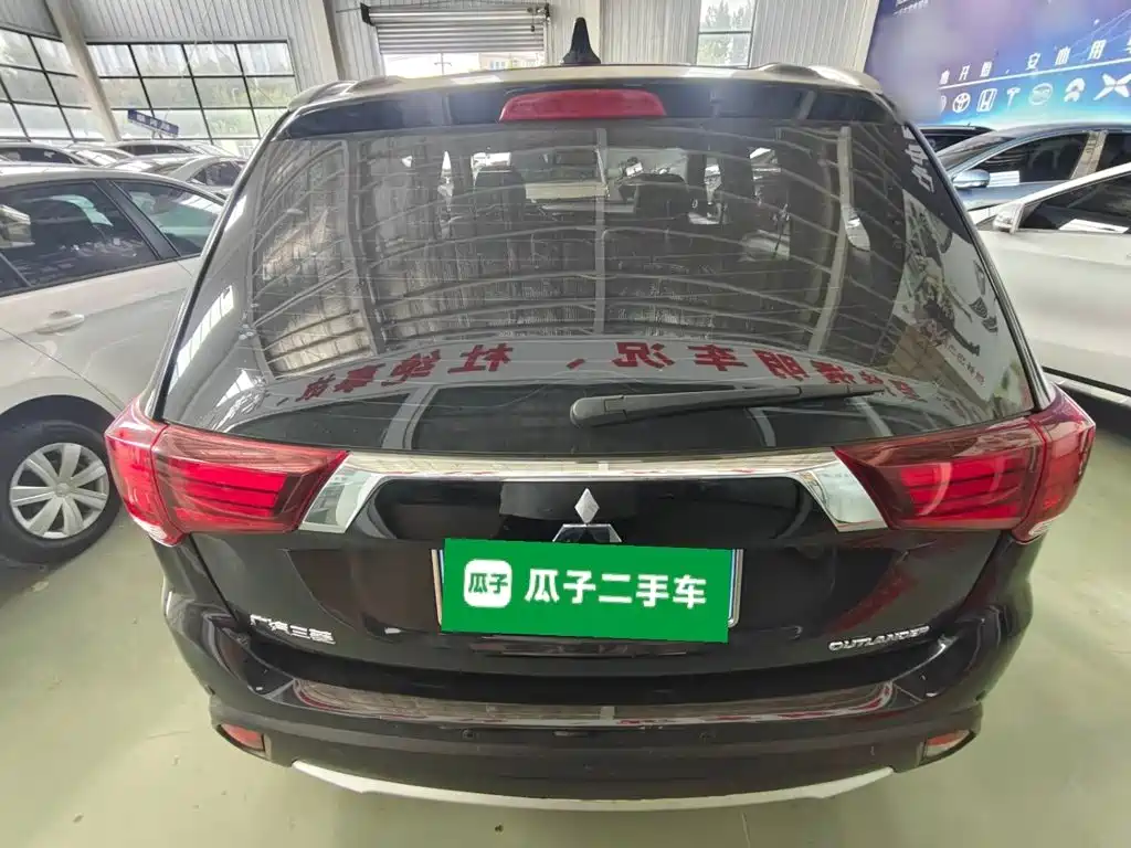 Mitsubishi Outlander 2017 2017 2.0L 2WD Glory 5-seater