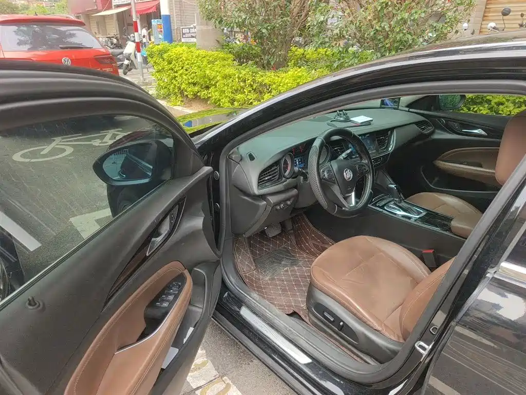 Buick Regal 2019 20T Elite China VI фото 14