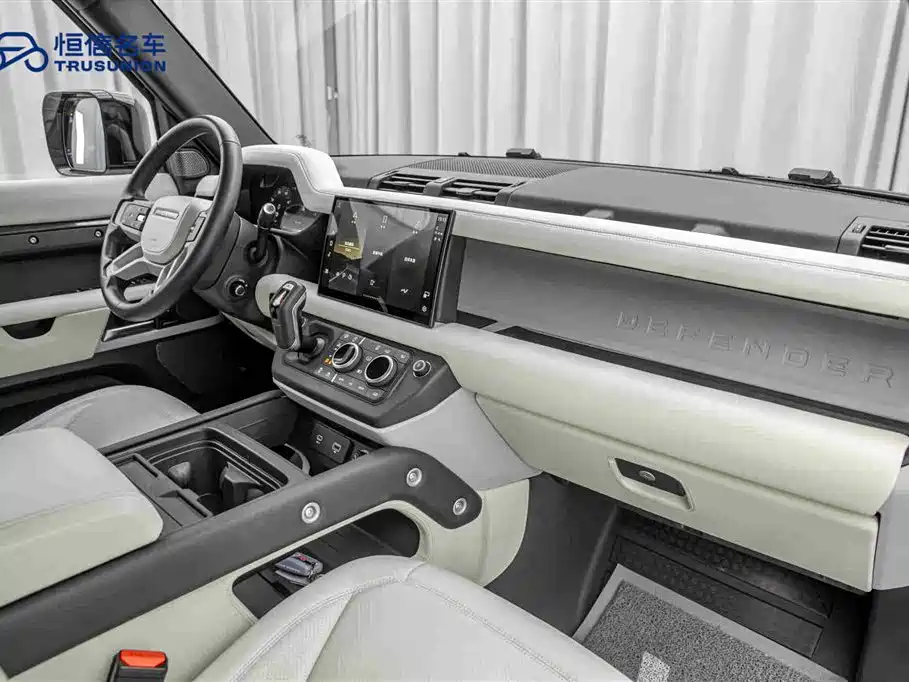 Land Rover Defender 2023 Facelift 110 3.0T P400 X-DYNAMIC HSE фото 14