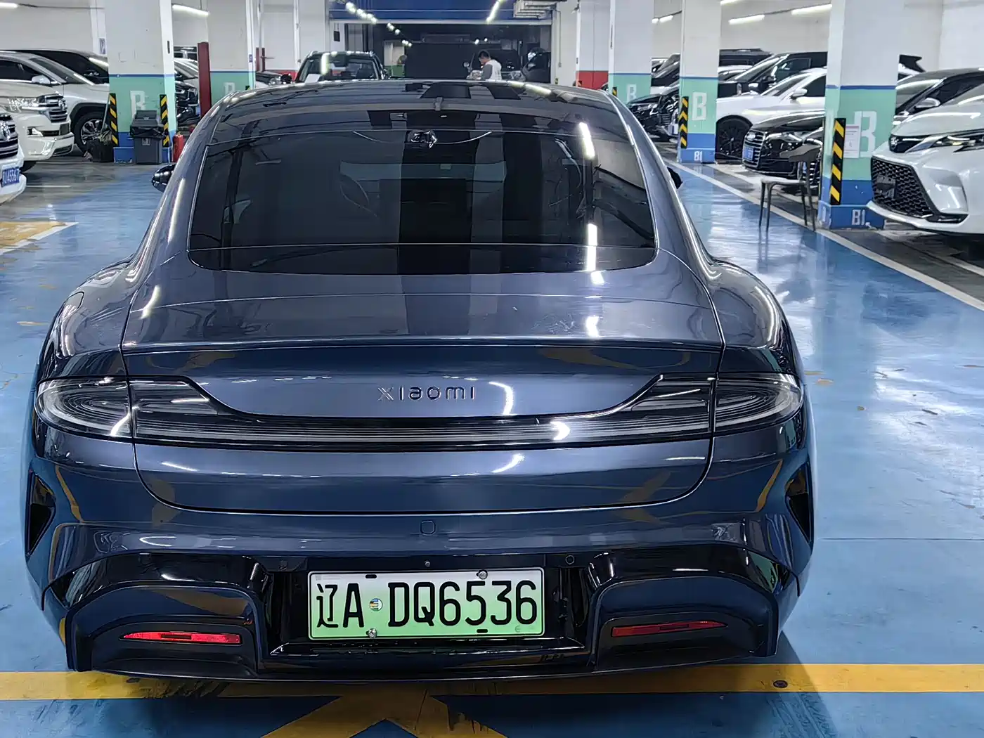 XIAOMI CAR XIAOMI SU7