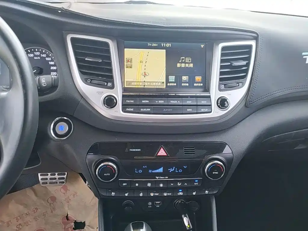 Фото 13 - Hyundai Tucson