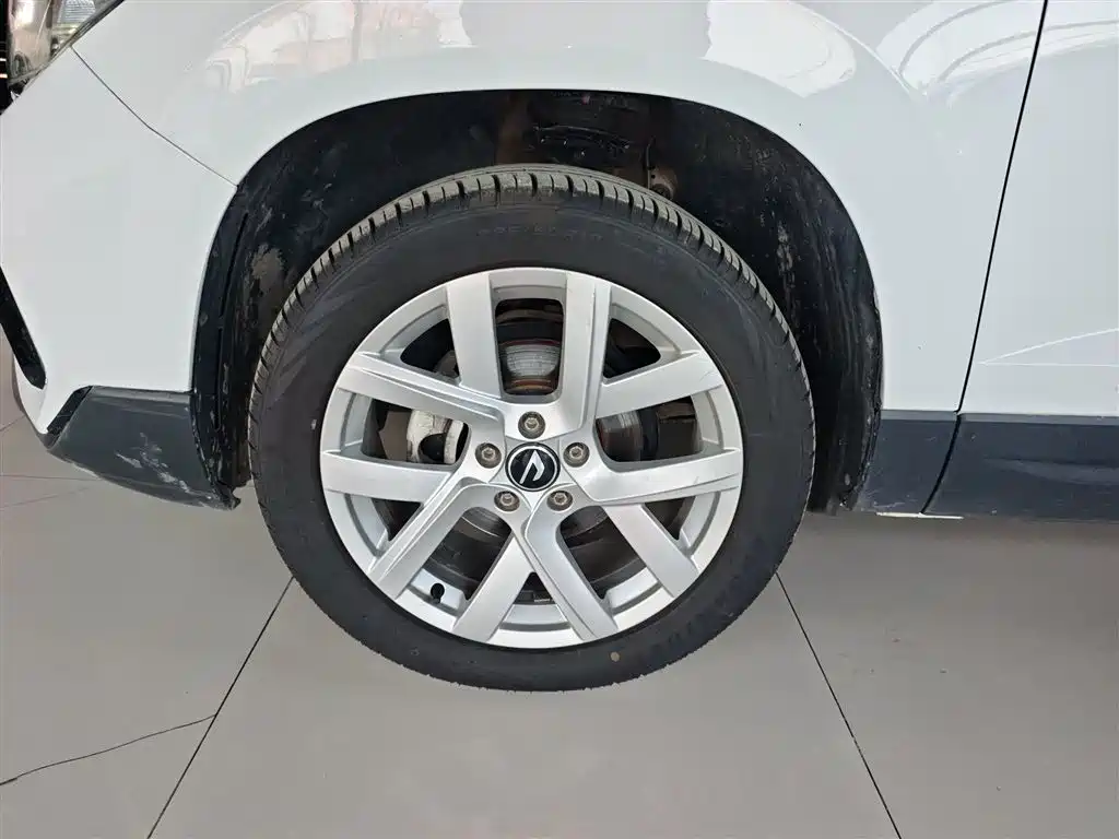 Фото 23 - Jetta VS7