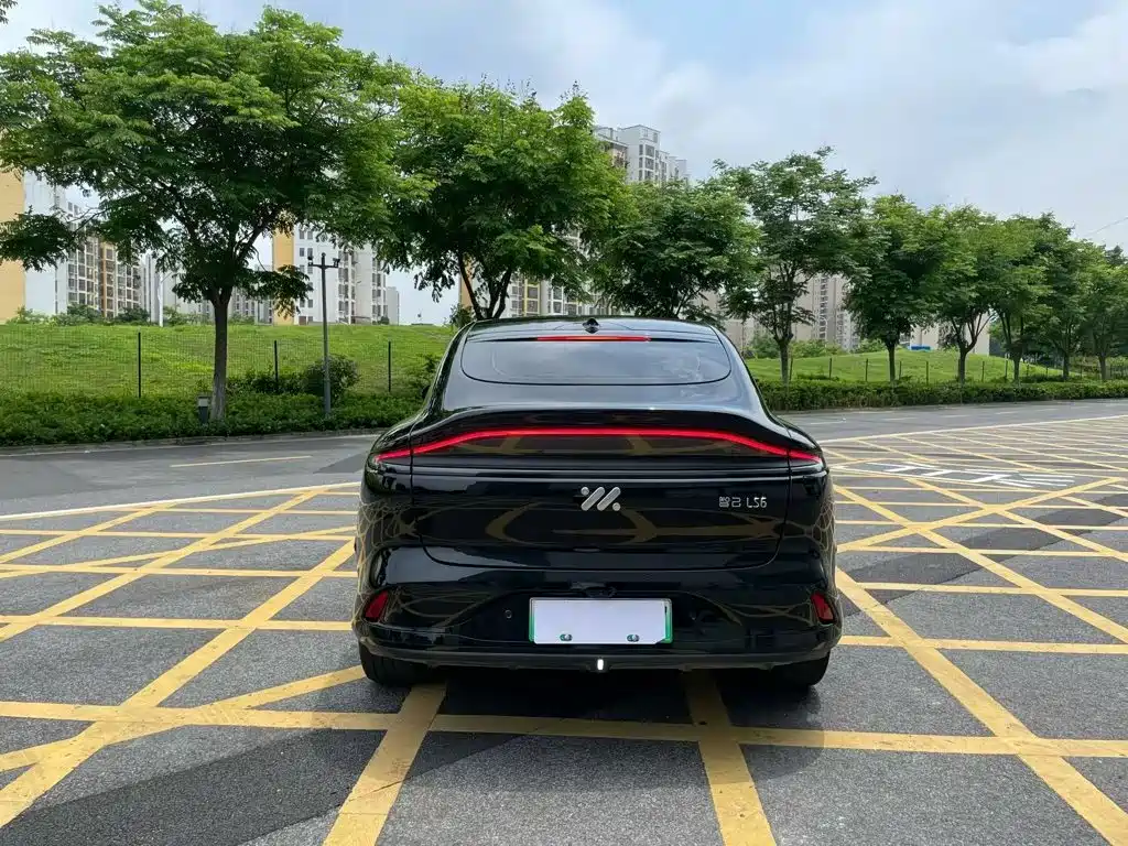 IM Motors IM LS6 2023 2023 Max Standard Edition