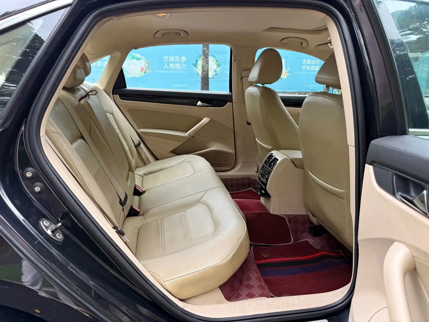 Фото 8 - Volkswagen Passat