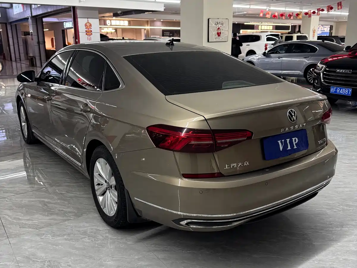 Volkswagen Passat 2021 Model 330TSI Elite Edition фото 4