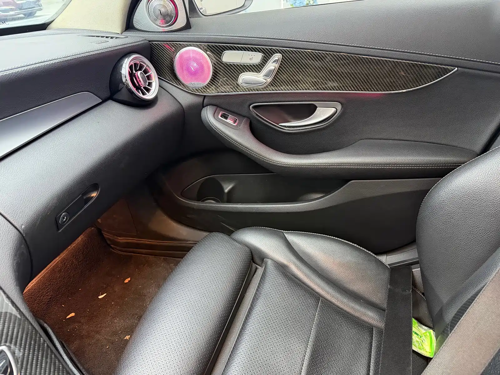 Фото 8 - Mercedes-Benz C-Class