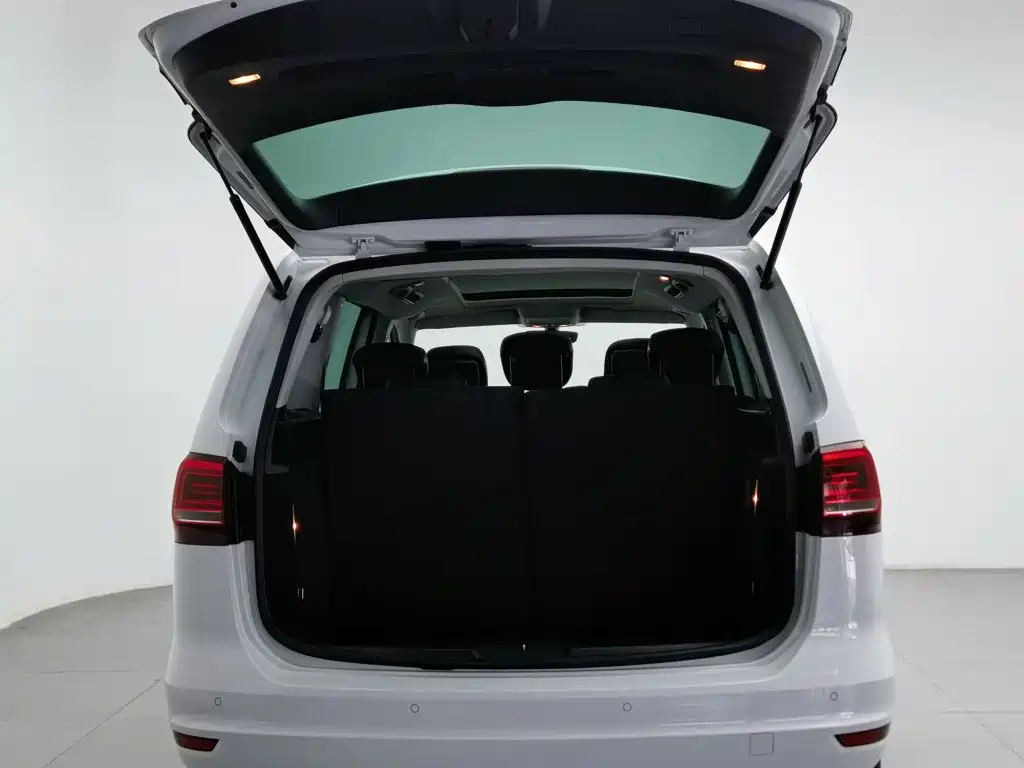 Volkswagen Sharan 2016 2016 280TSI Enjoyment 7-Seater