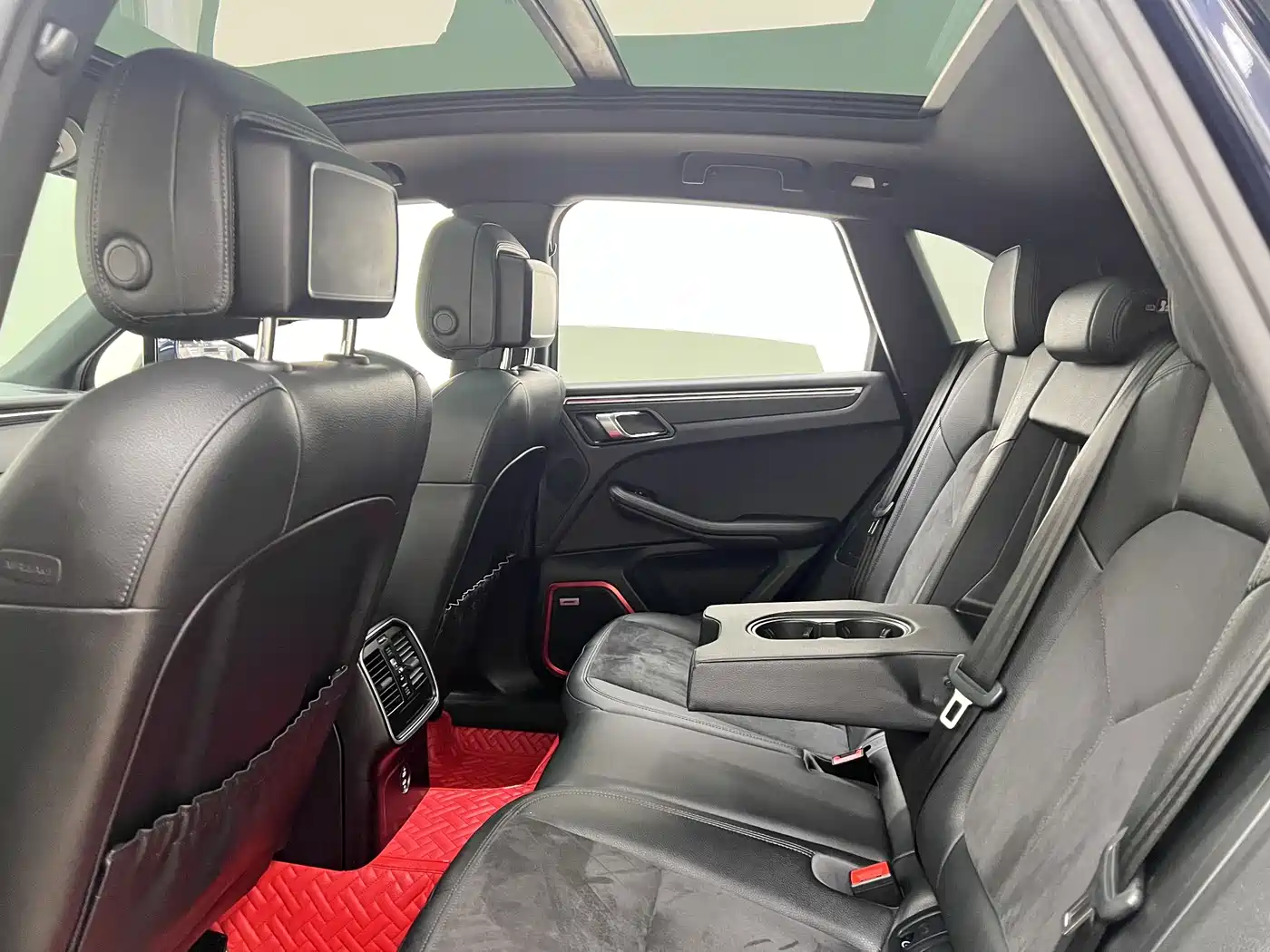 Porsche Macan 2020 Macan 2.0T фото 19