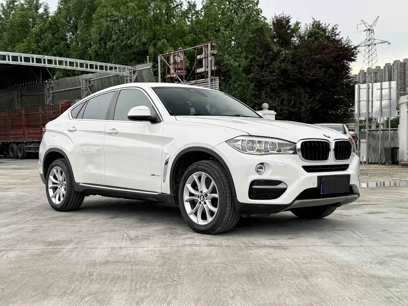 Фото 2 - BMW X6