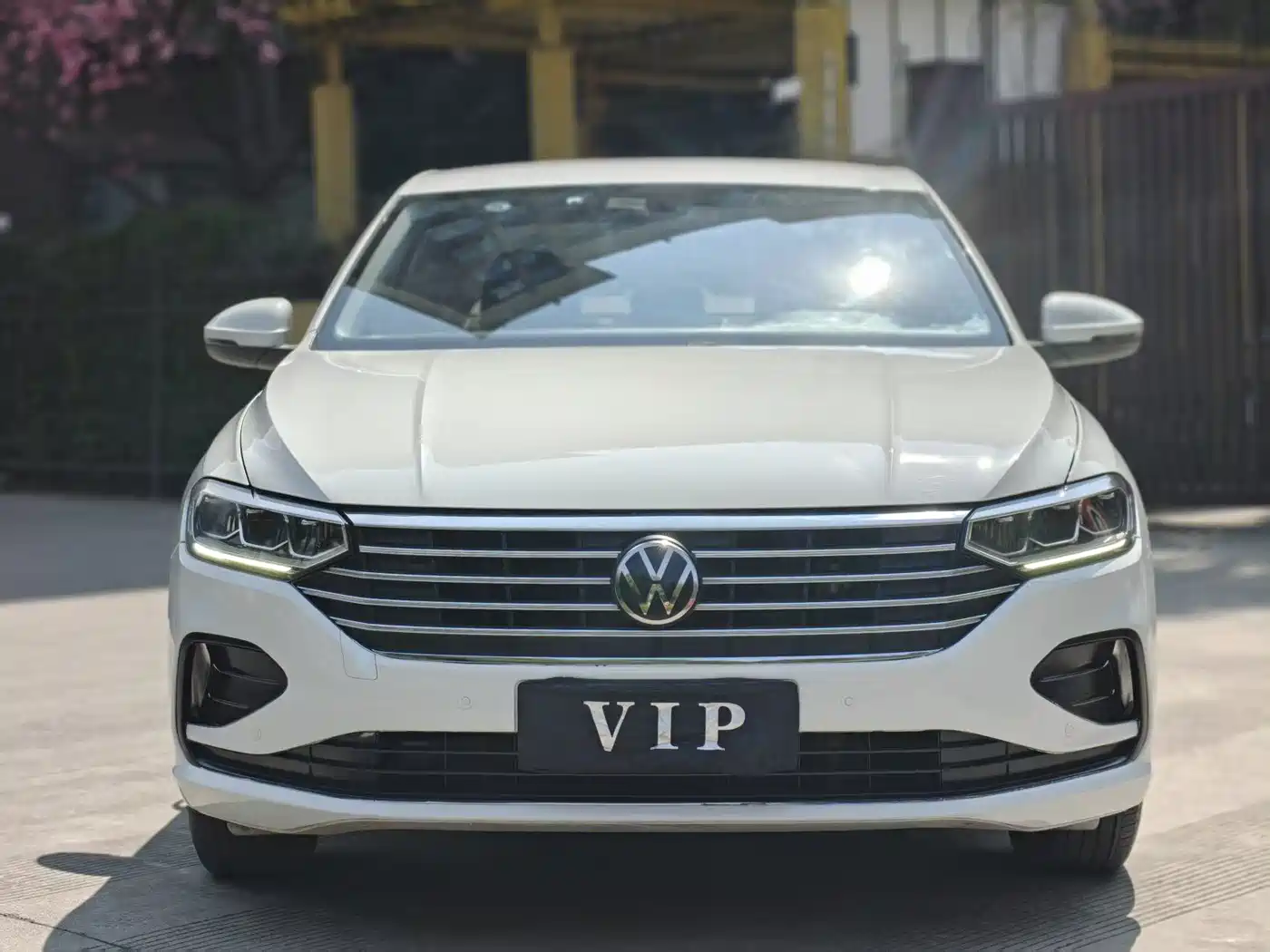 Volkswagen Lavida 2024 Model 1.5L Automatic Delight Edition фото 5