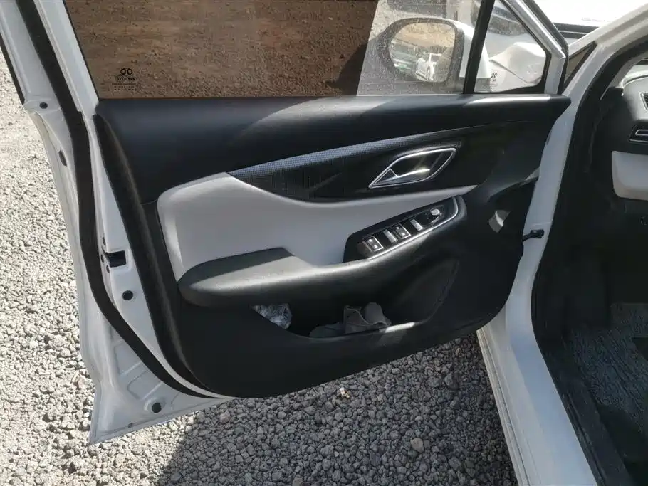 BAIC BEIJING EU5 PLUS