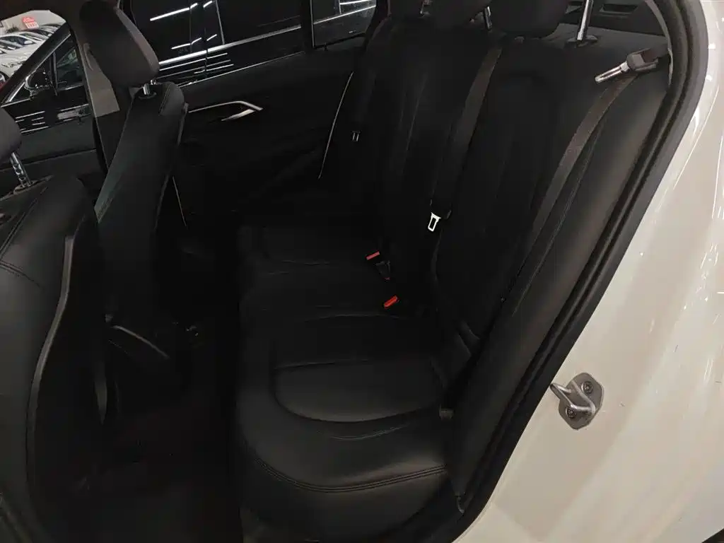 BMW 1 Series 2020 Model 120i Fashion Style фото 14