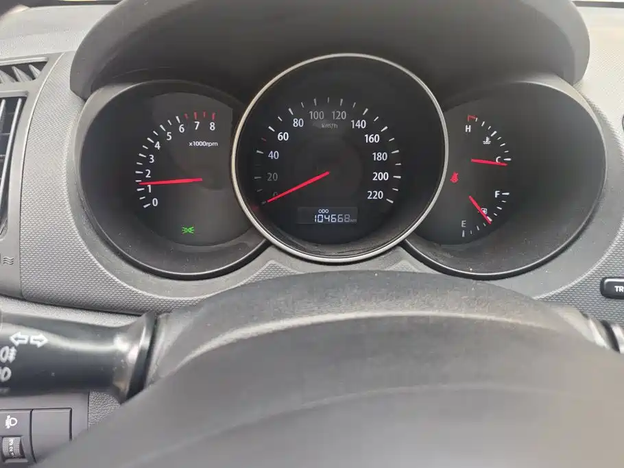 Kia Forte 2015 2014 1.6L MT GL