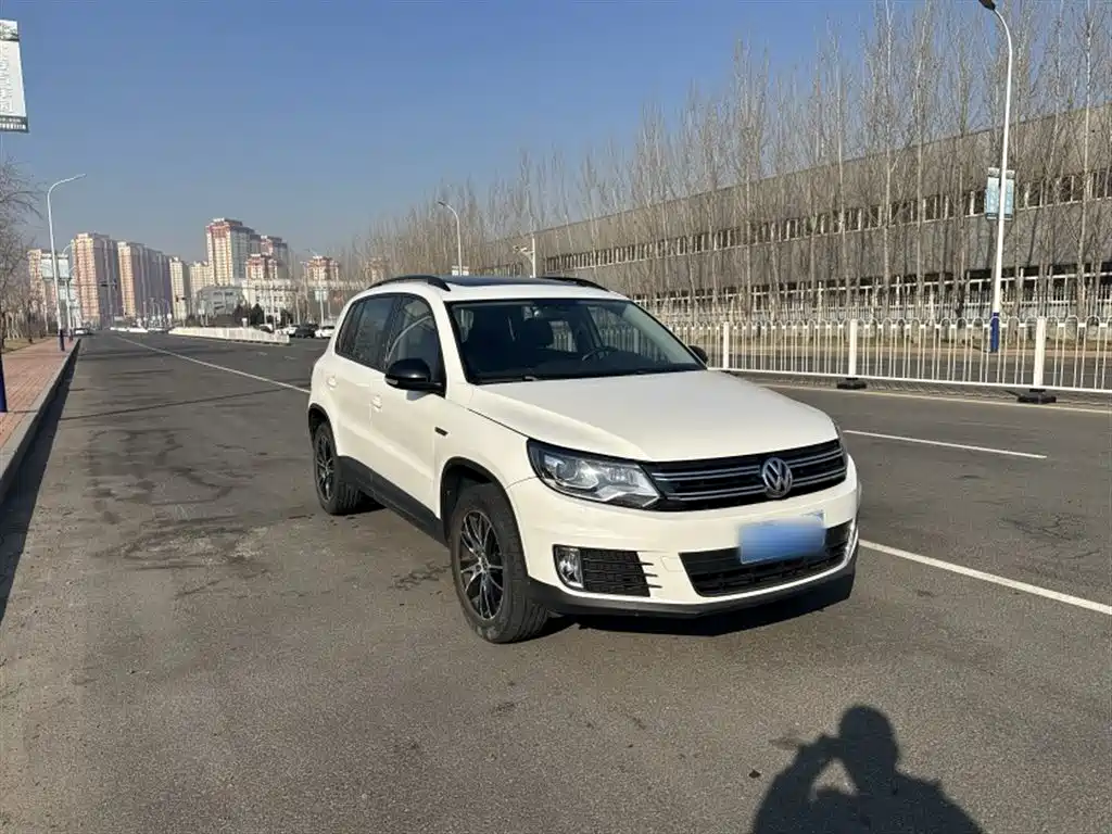 Volkswagen Tiguan 2014 1.8TSI Automatic 2WD 30th Anniversary Edition фото 13