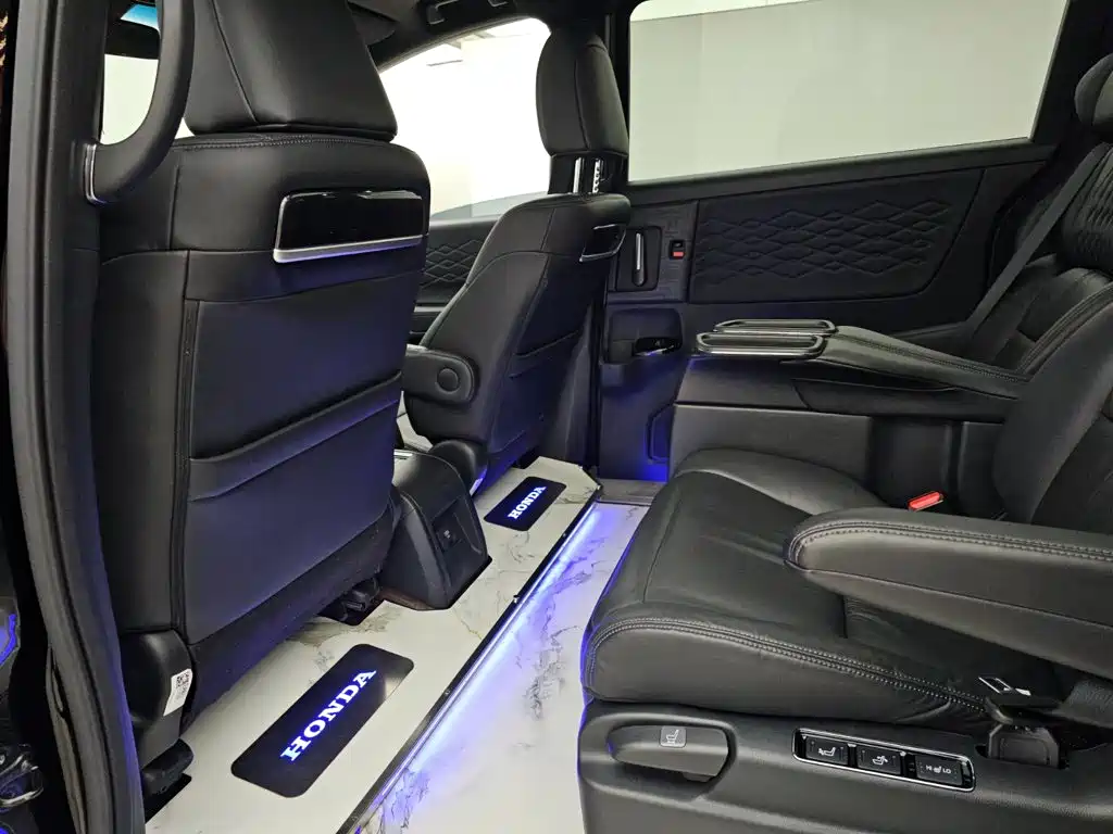 Honda Elysion 2025 2024 2.0L e:HEV Luxury Edition