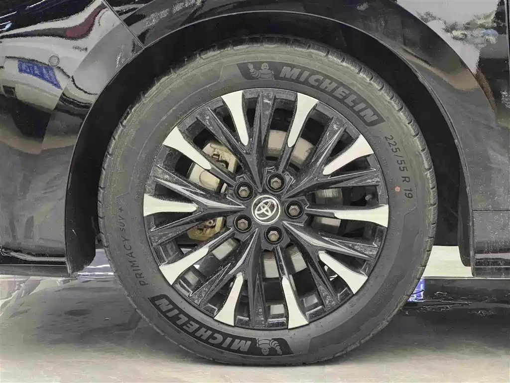 Toyota Alphard 2025 2024 Hybrid 2.5L Ultimate Enjoyment Edition