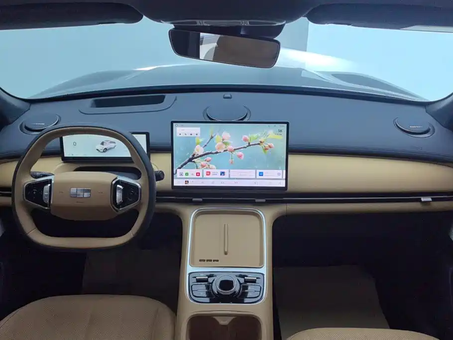 GEELY GALAXY GALAXY STARSHIP 7 EM I