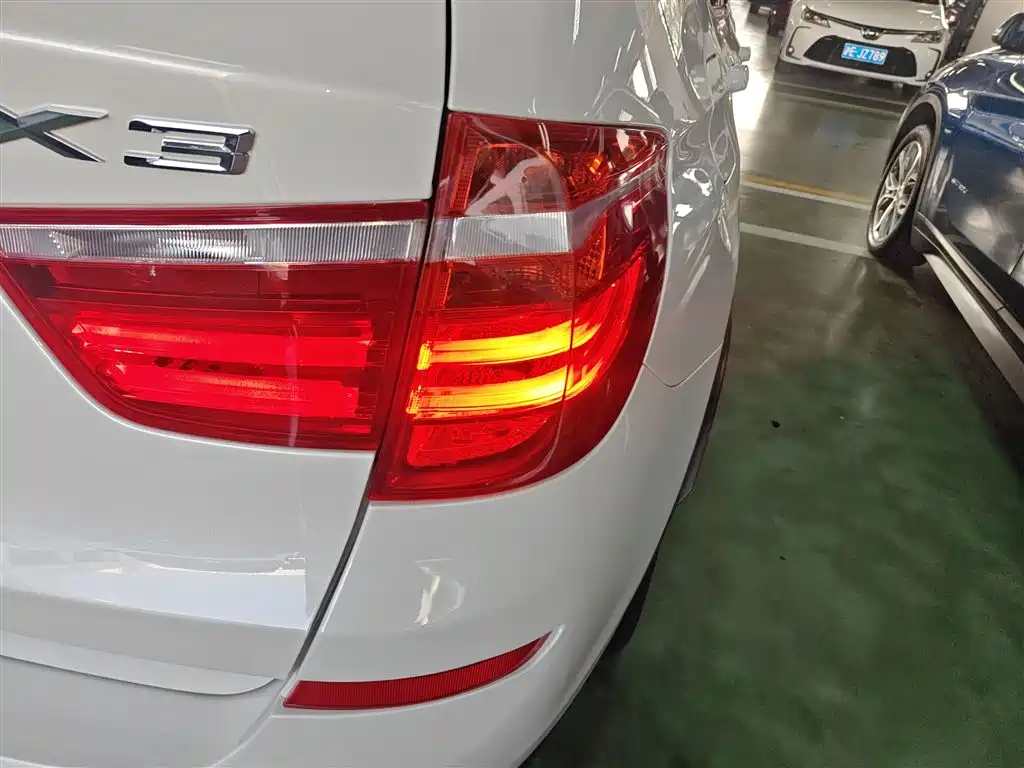 BMW X3 (Import) 2016 sDrive20i фото 8