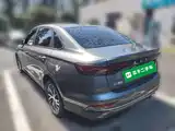 Фото 7 - Geely Emgrand