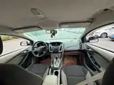 Фото 4 - Ford Focus