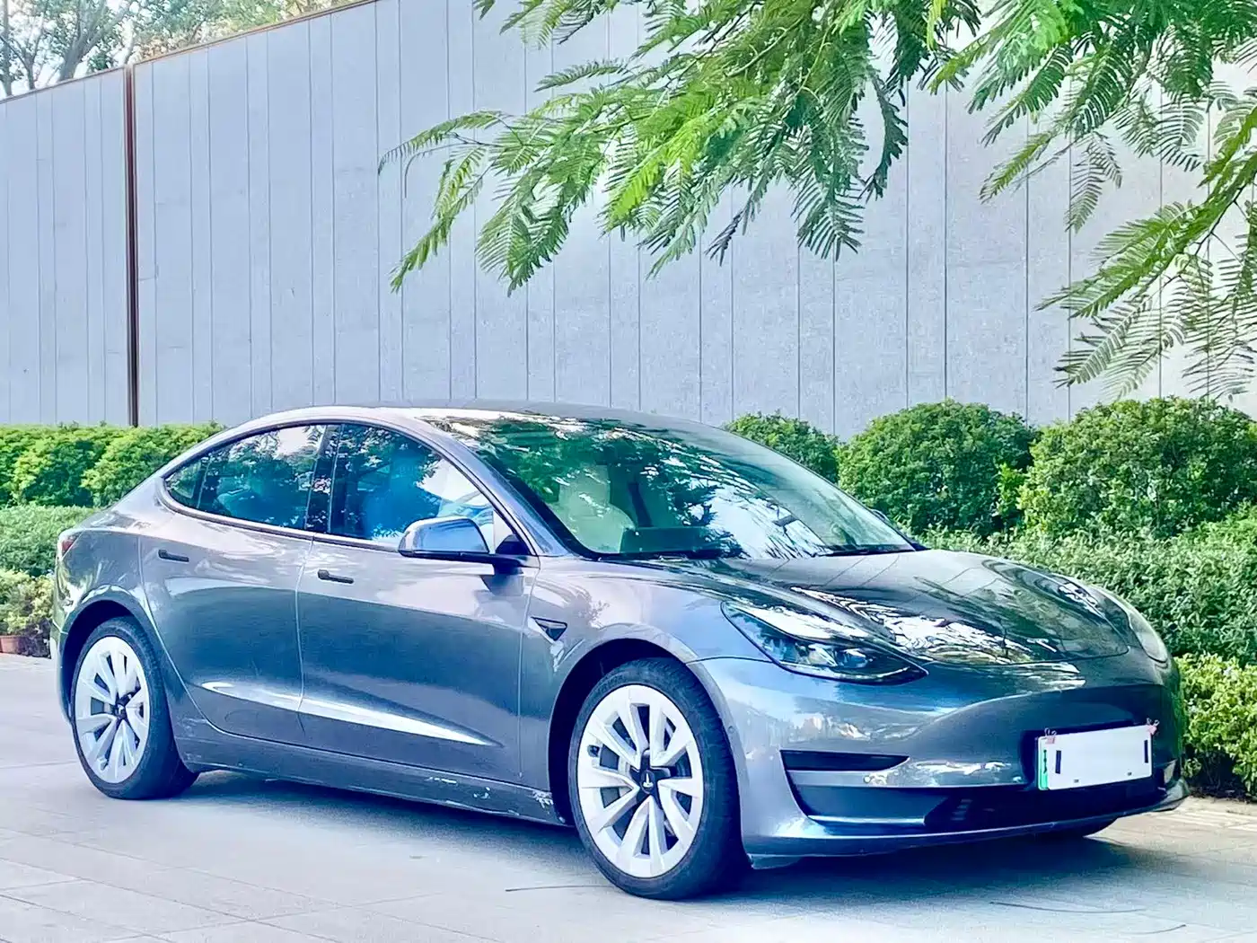 Фото 3 - Tesla Model 3