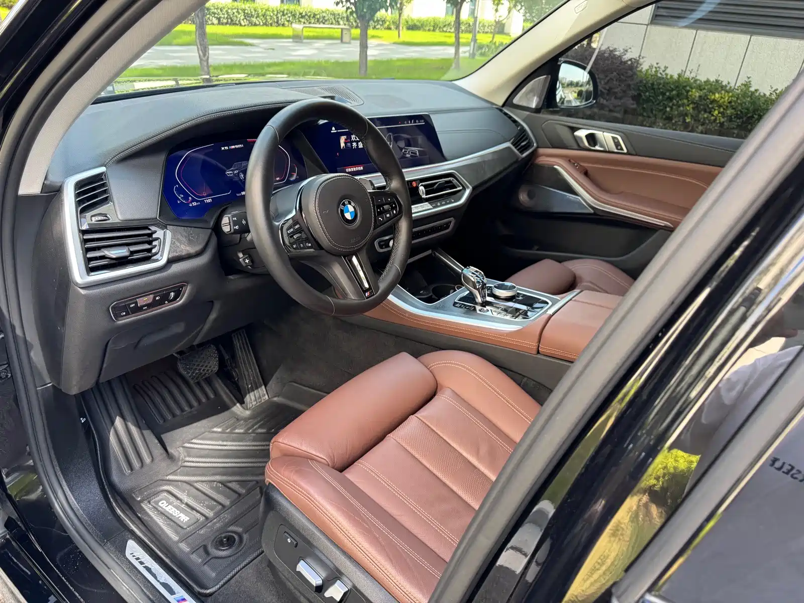 Photo 31 - BMW X5 (Import)
