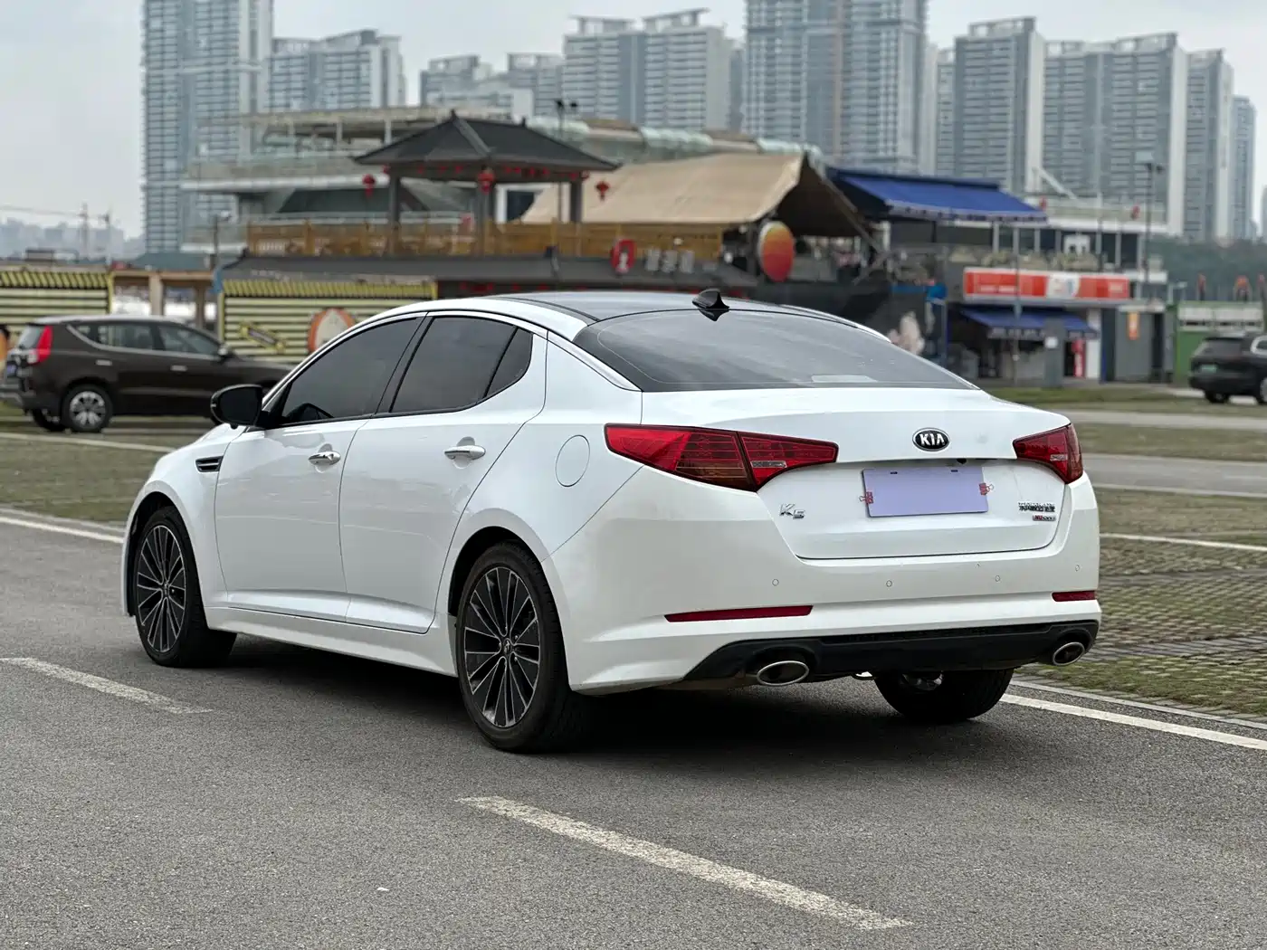 Kia K5 2012 2.0L Automatic DLX фото 4