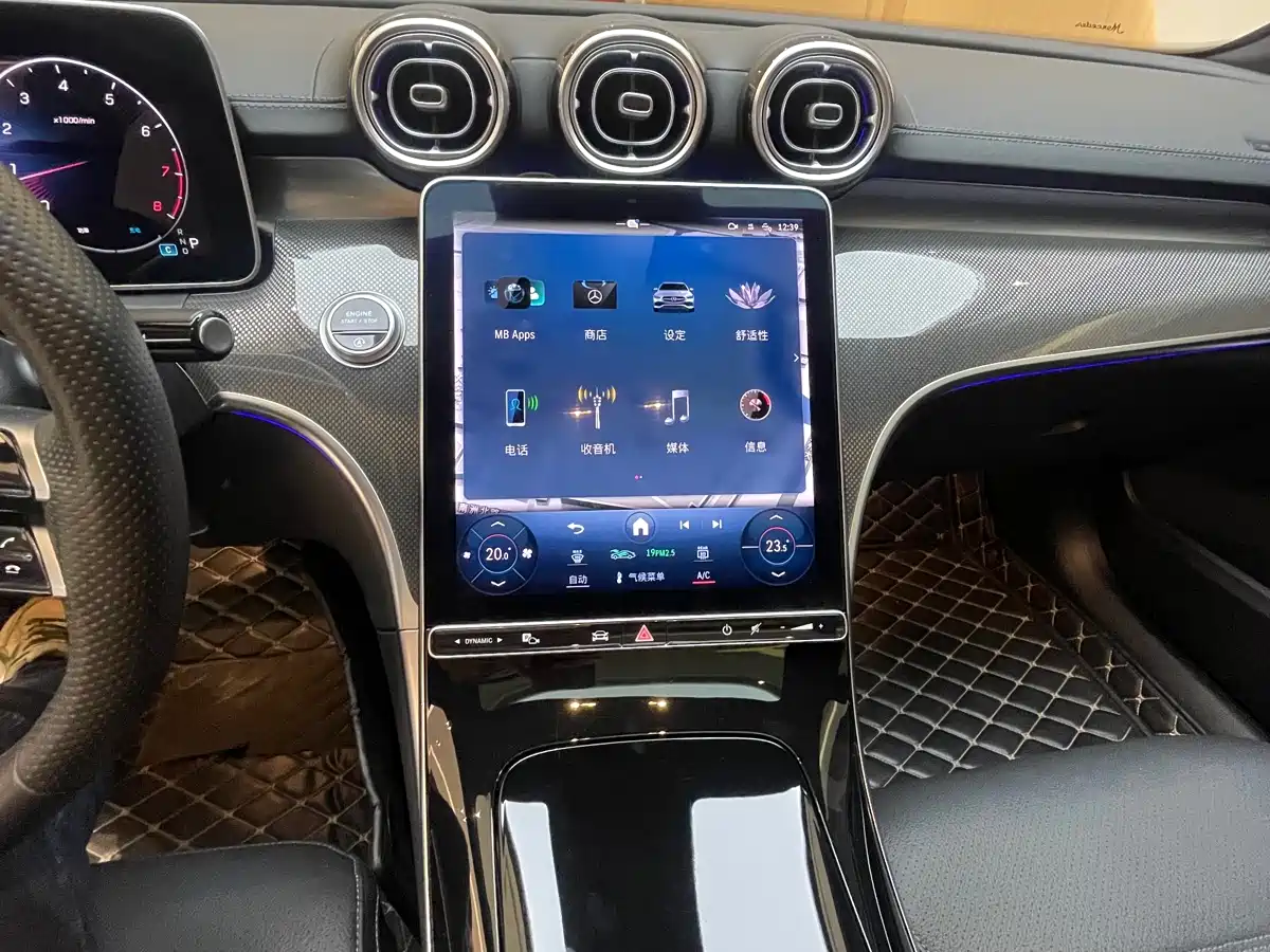 MERCEDES-BENZ C CLASS