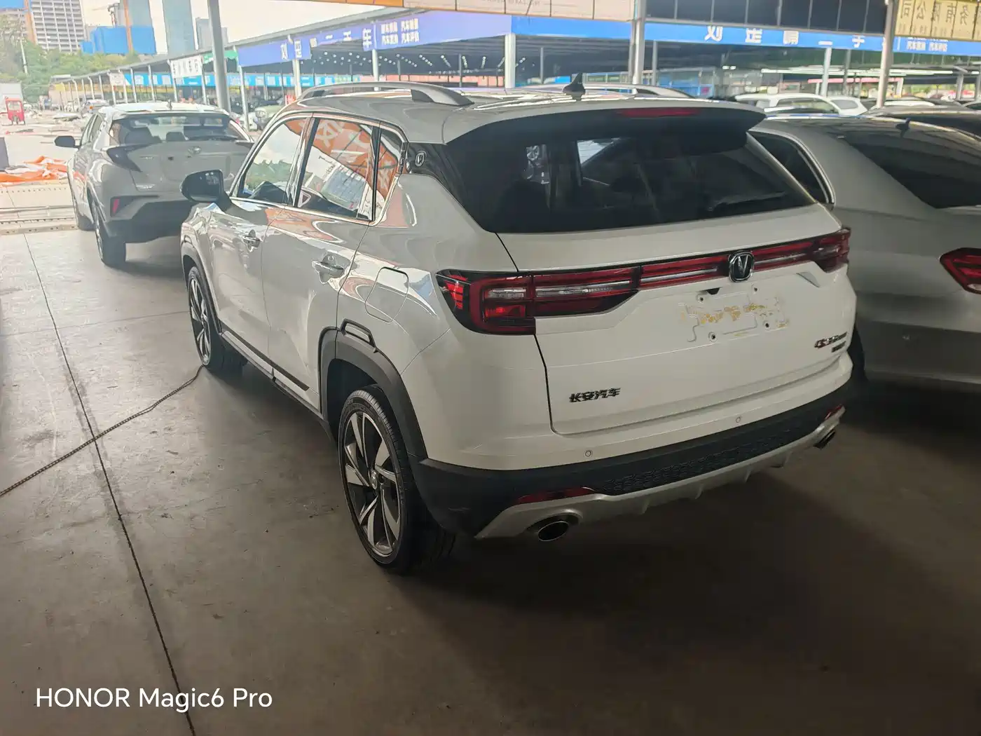 Changan CS35 PLUS 2019 2019 1.4T DCT Smart Blue Whale Edition