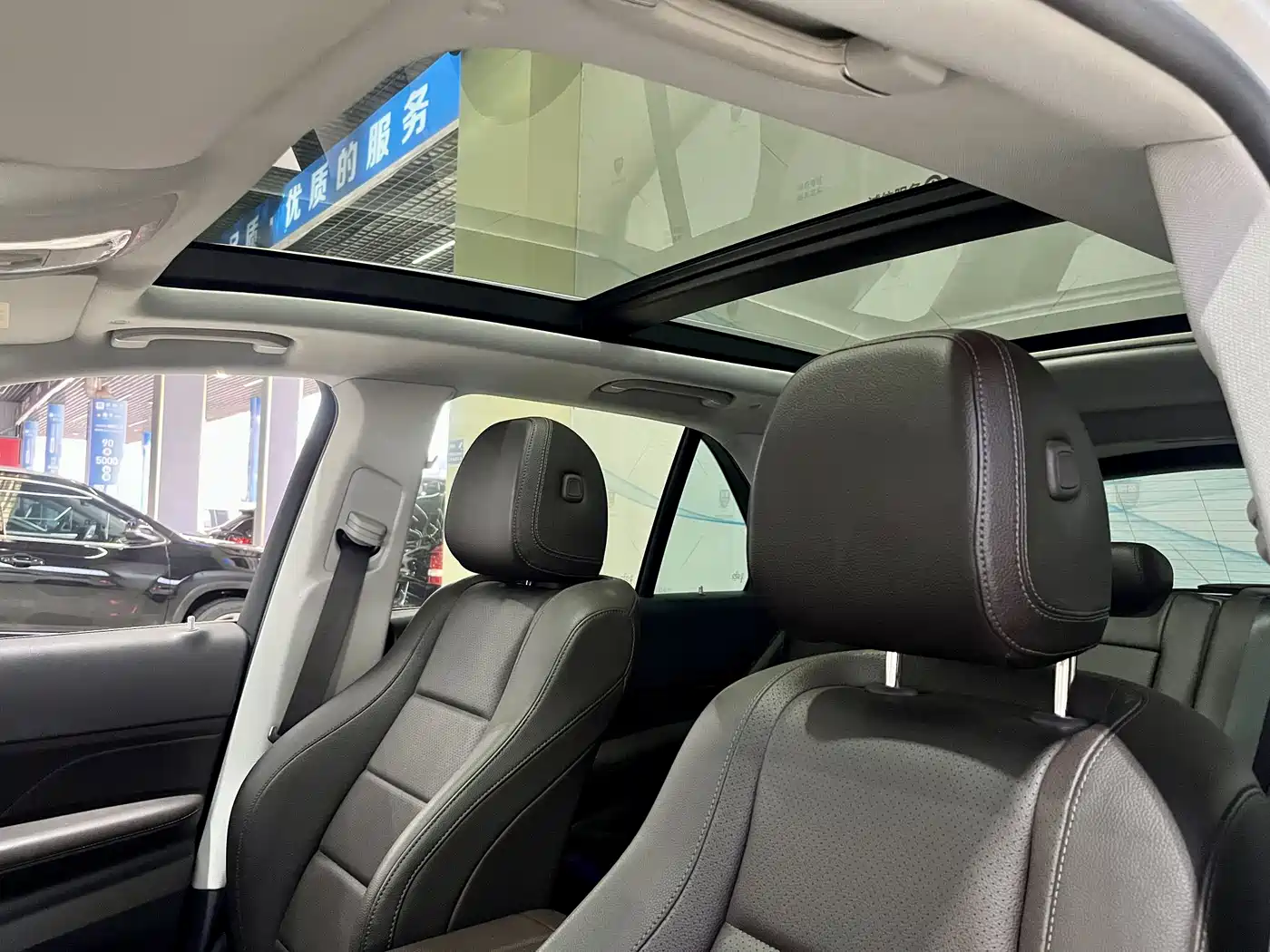 Mercedes-Benz GLE 2020 GLE 450 4MATIC Fashion фото 12