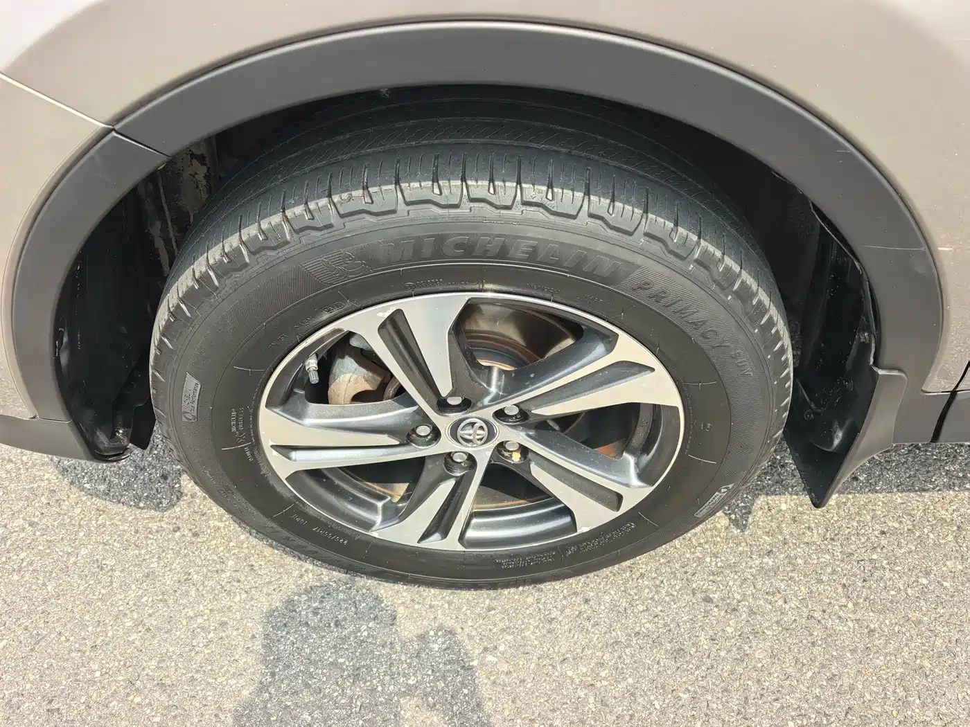 Toyota RAV4 Rongfang 2015 2.0L CVT 2WD Trend Edition фото 12